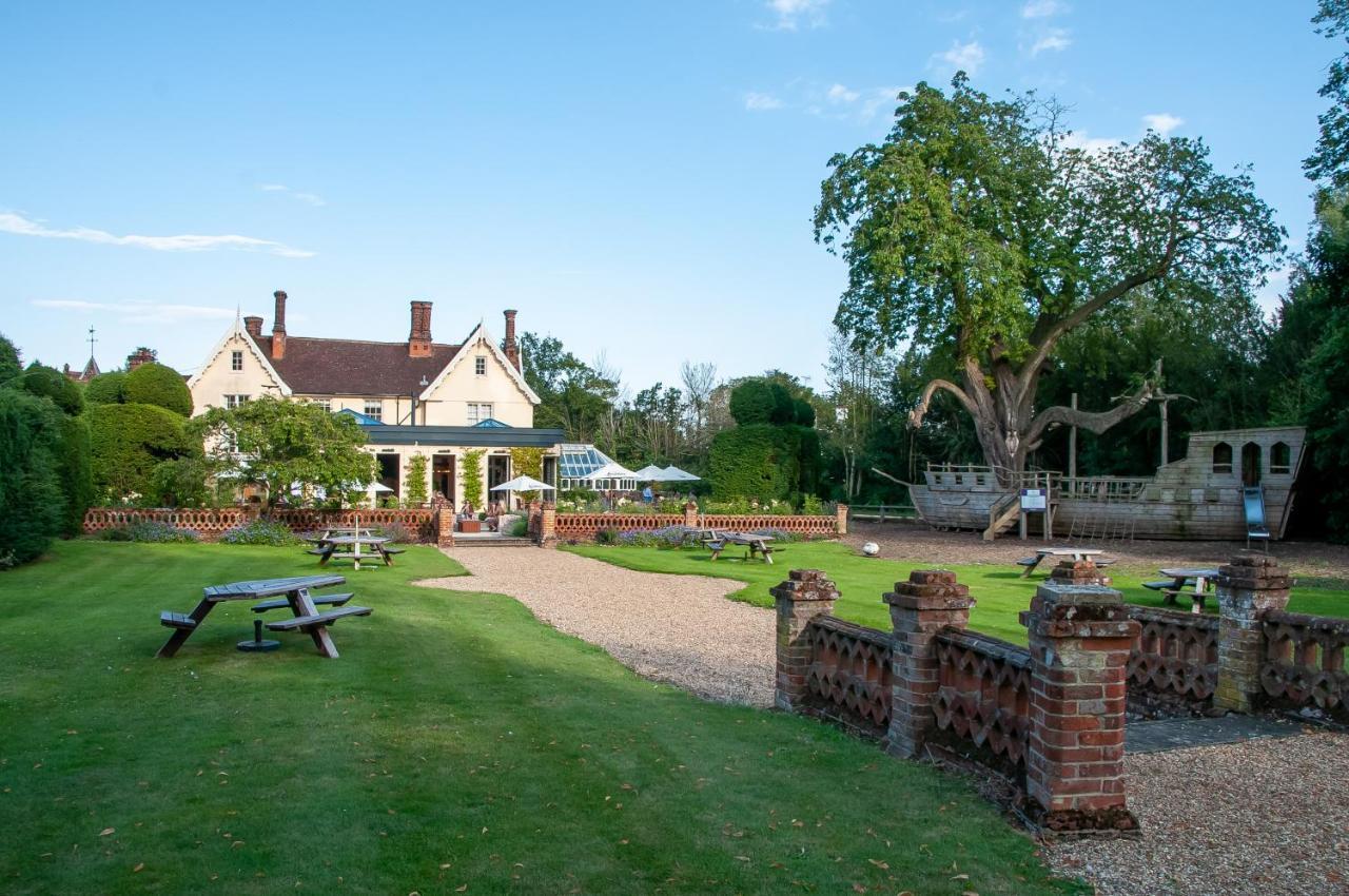 The Oaksmere Hotel 4*