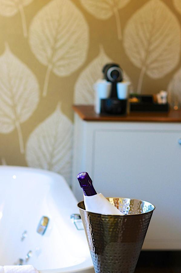 The Oaksmere Hotel 4*