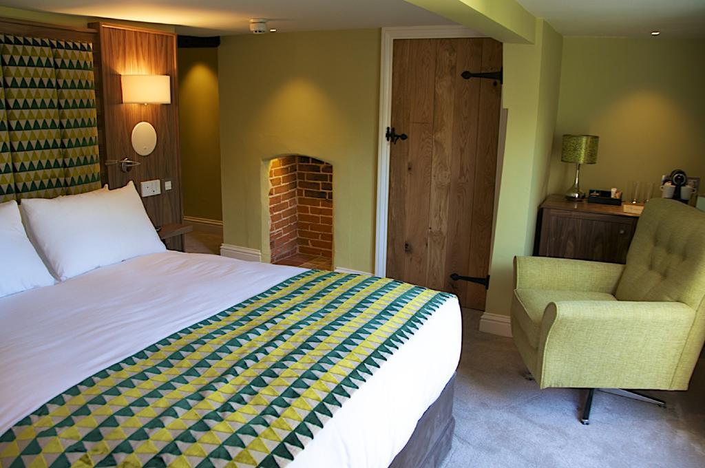 The Oaksmere 4*