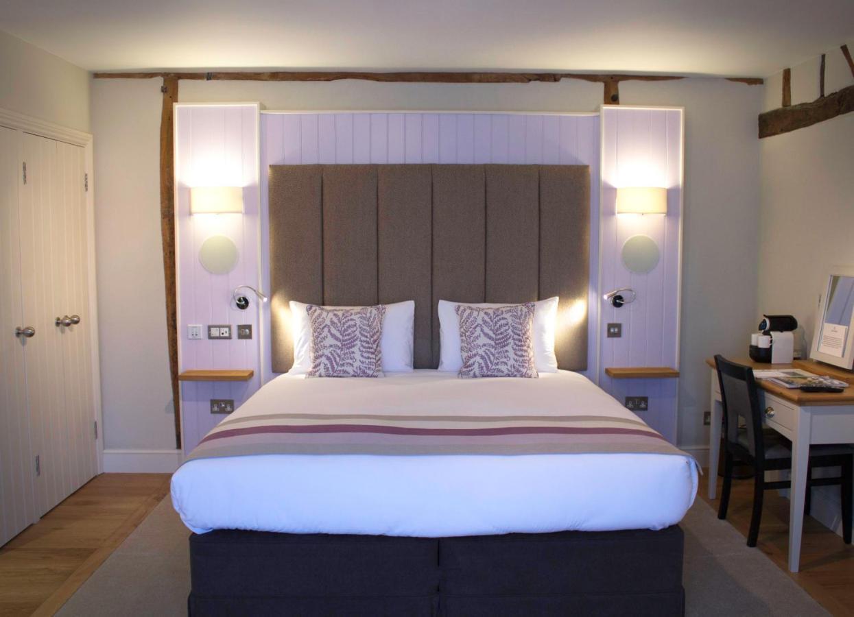 The Oaksmere Hotel 4*